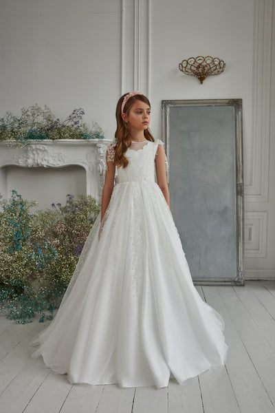 Pentelei Couture White Lace Communion Dress – Elegant Girls’ Gown