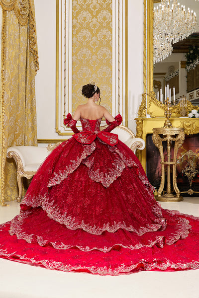 Luxury Red Quinceañera Ball Gown with Gold Embroidery