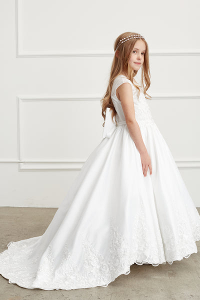Sofia Satin Communion Dress – Graceful Elegance for Special Occasions