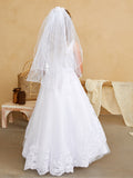 Girls Sleeveless Lace And Tulle Communion Dress In Long Length