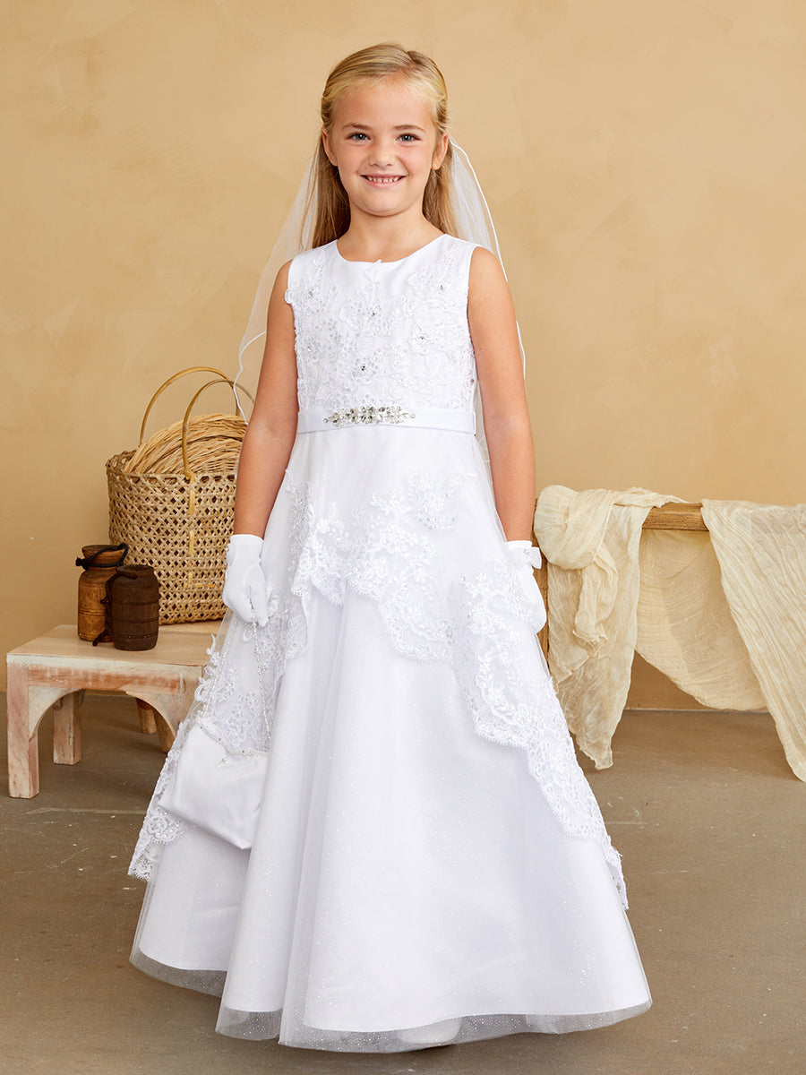 Girls Sleeveless Lace And Tulle Communion Dress In Long Length