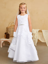 Girls Sleeveless Lace And Tulle Communion Dress In Long Length