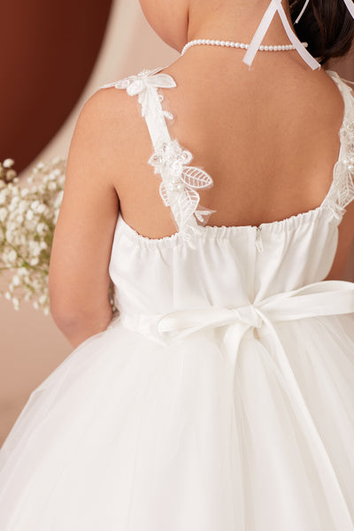 Elara Floral Tulle Dress – A Dream for 1st Communion & Flower Girl