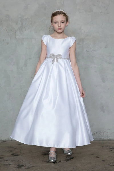 Aurora Grace Satin Gown – A Timeless Statement of Elegance