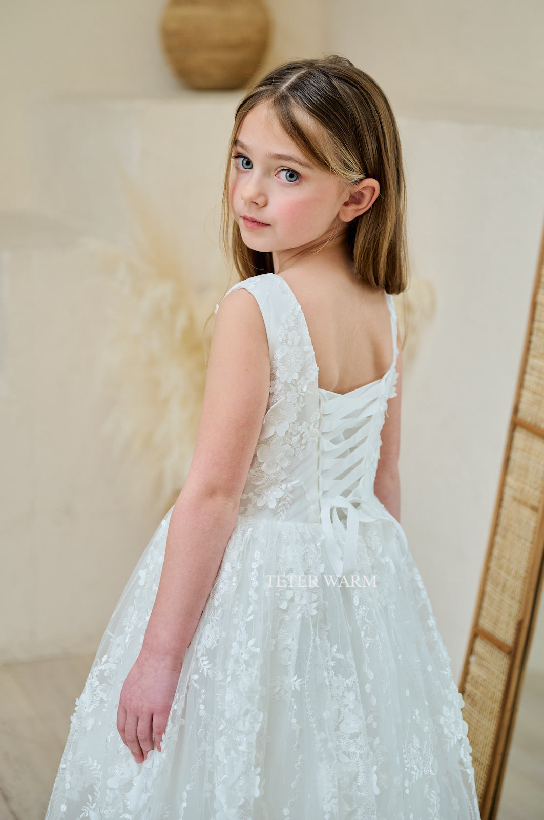 Teter Warm Stunning Communion Flower Girl Floor Length Lace Dress