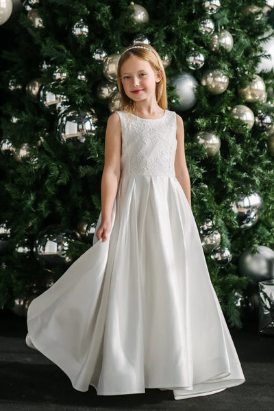Teter Warm Couture Lace & Satin Communion Dress – Girls
