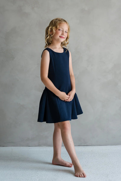 Clémence Teter Warm Girls Dark Blue Party Dress