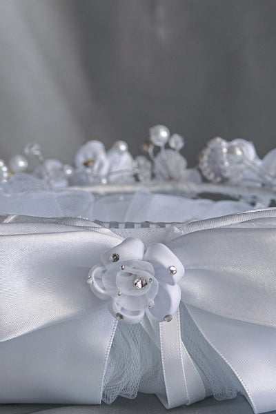 Maddy Kids Communion Veil – 24" Organza Flowers & Pearls