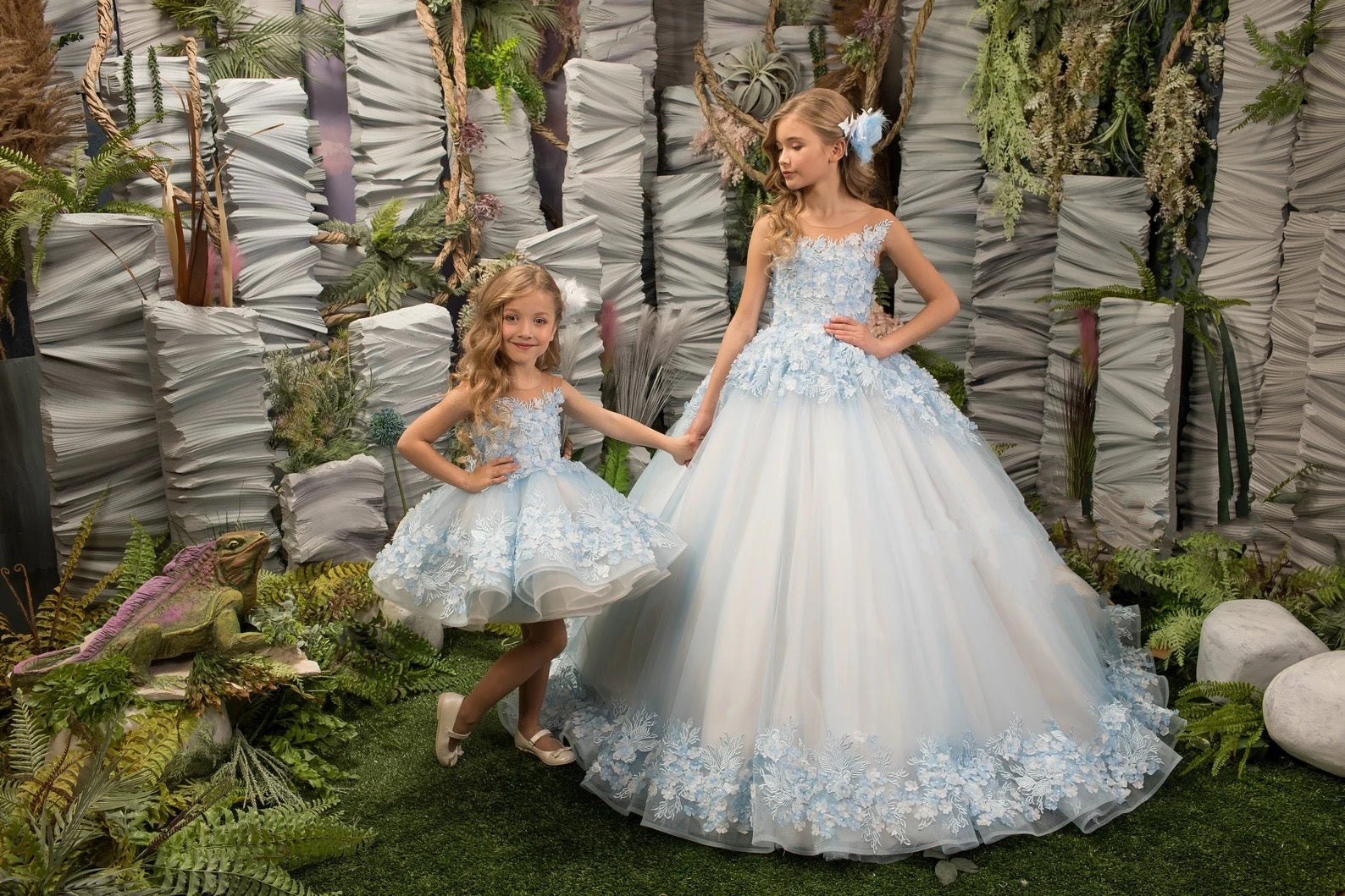 Stunning Floor Length Flower Girl Pageant Party 3D Floral Applique Gown