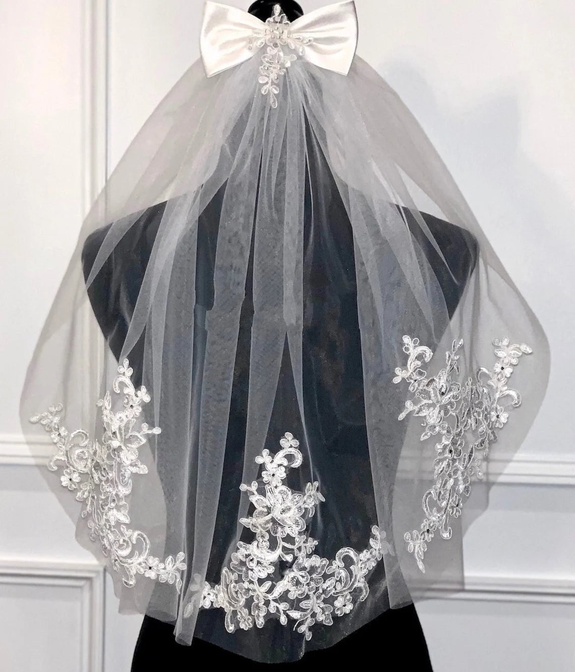Embroidered Italian Lace First Communion Veil With Cute Bow 