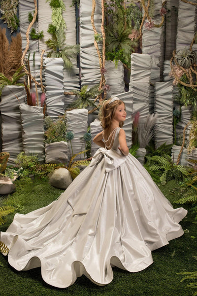 Serenelle Radiance Gown – Couture White Dress for Communion & Special Occasions