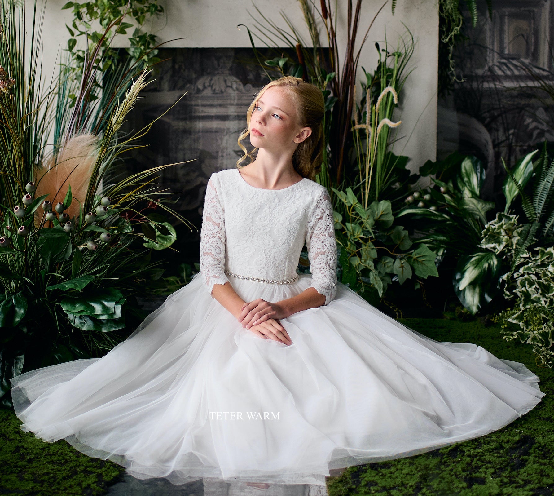 Teter Warm Couture Elegant Lace Tulle Flower Girl Communion Dress
