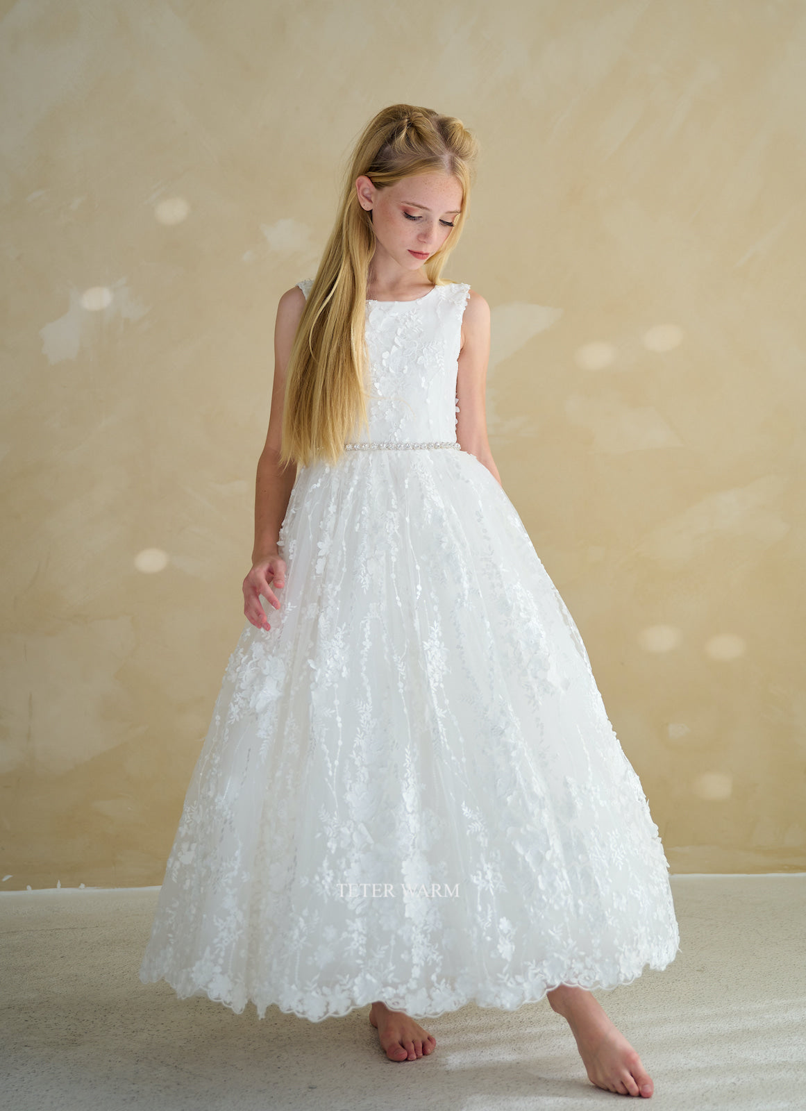 Teter Warm Stunning Communion Flower Girl Floor Length  Lace Dress
