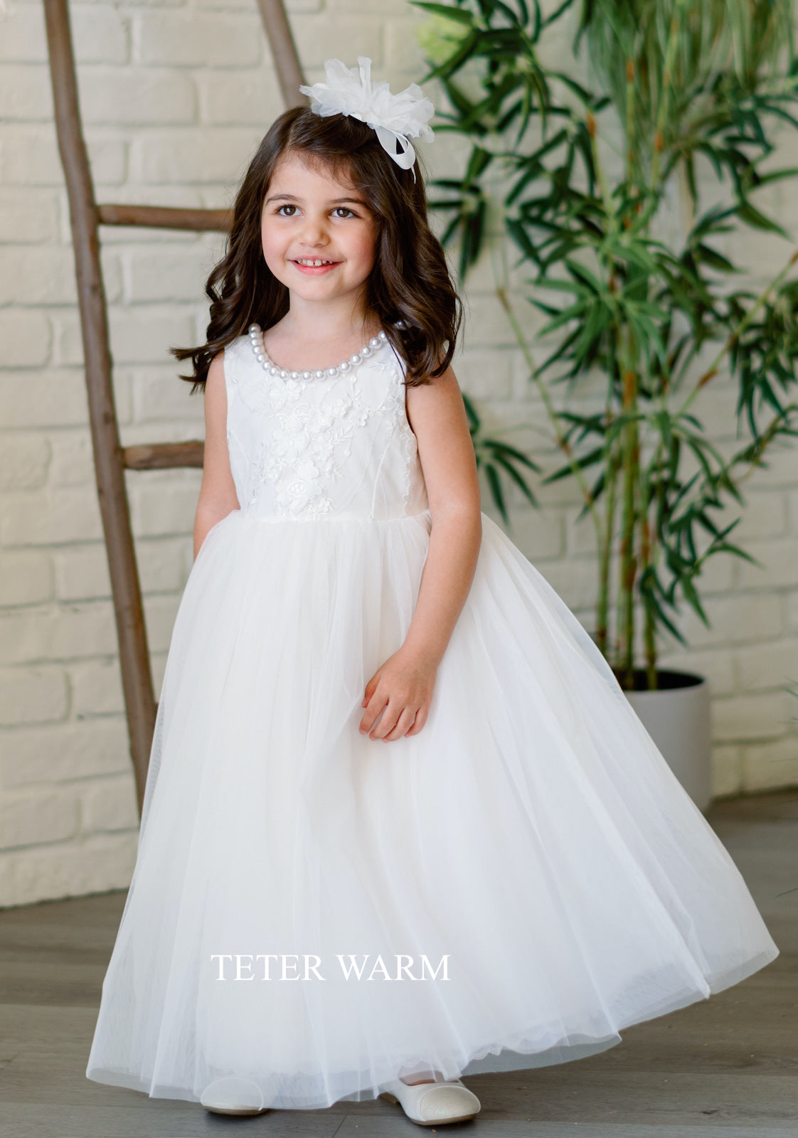 Absolutely Beautiful Teter Warm Couture Girls Special Occasion Tulle Dress 