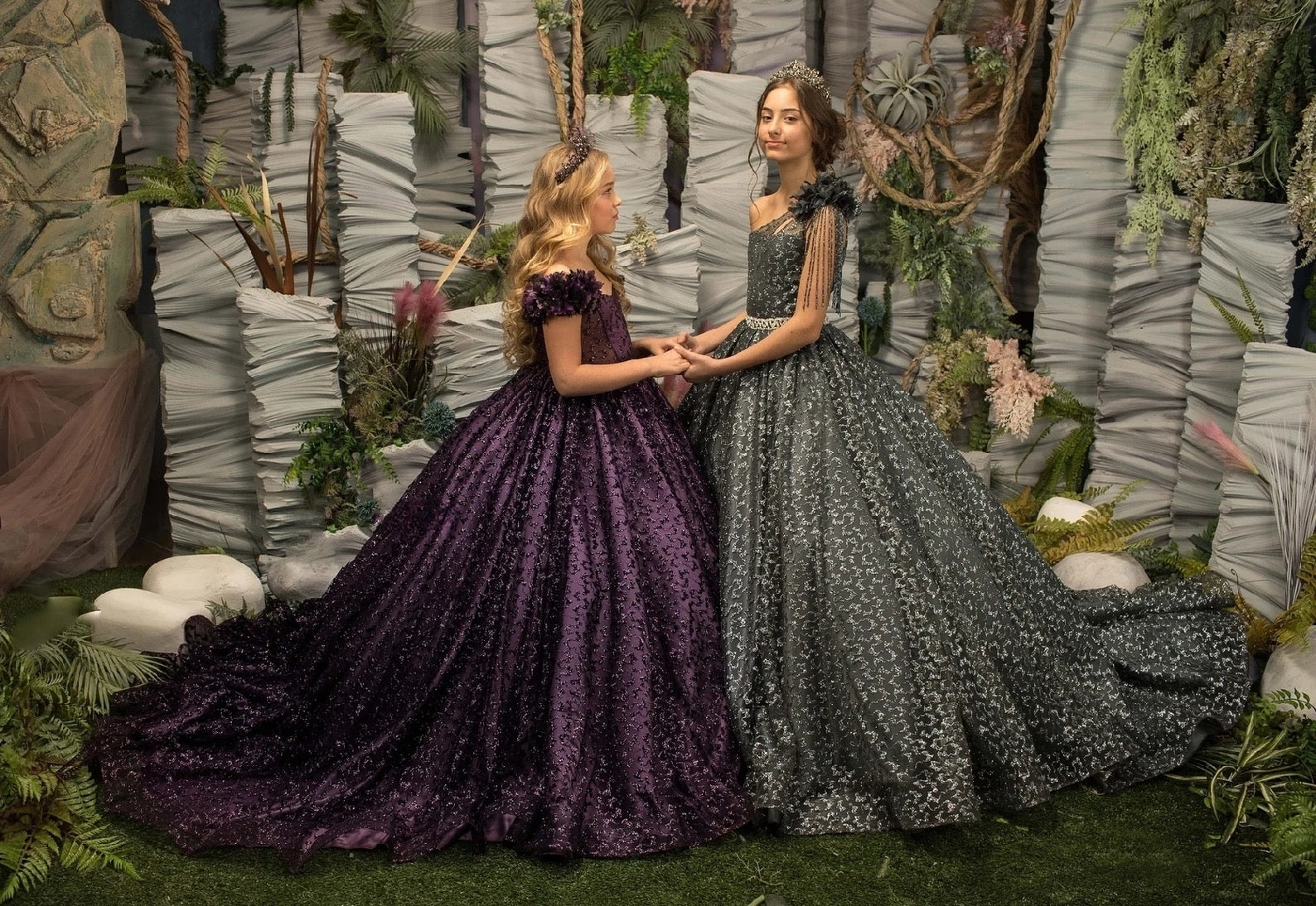 Girls Stunning Couture Glitter Tulle Christmas Pageant Special Occasion Gown