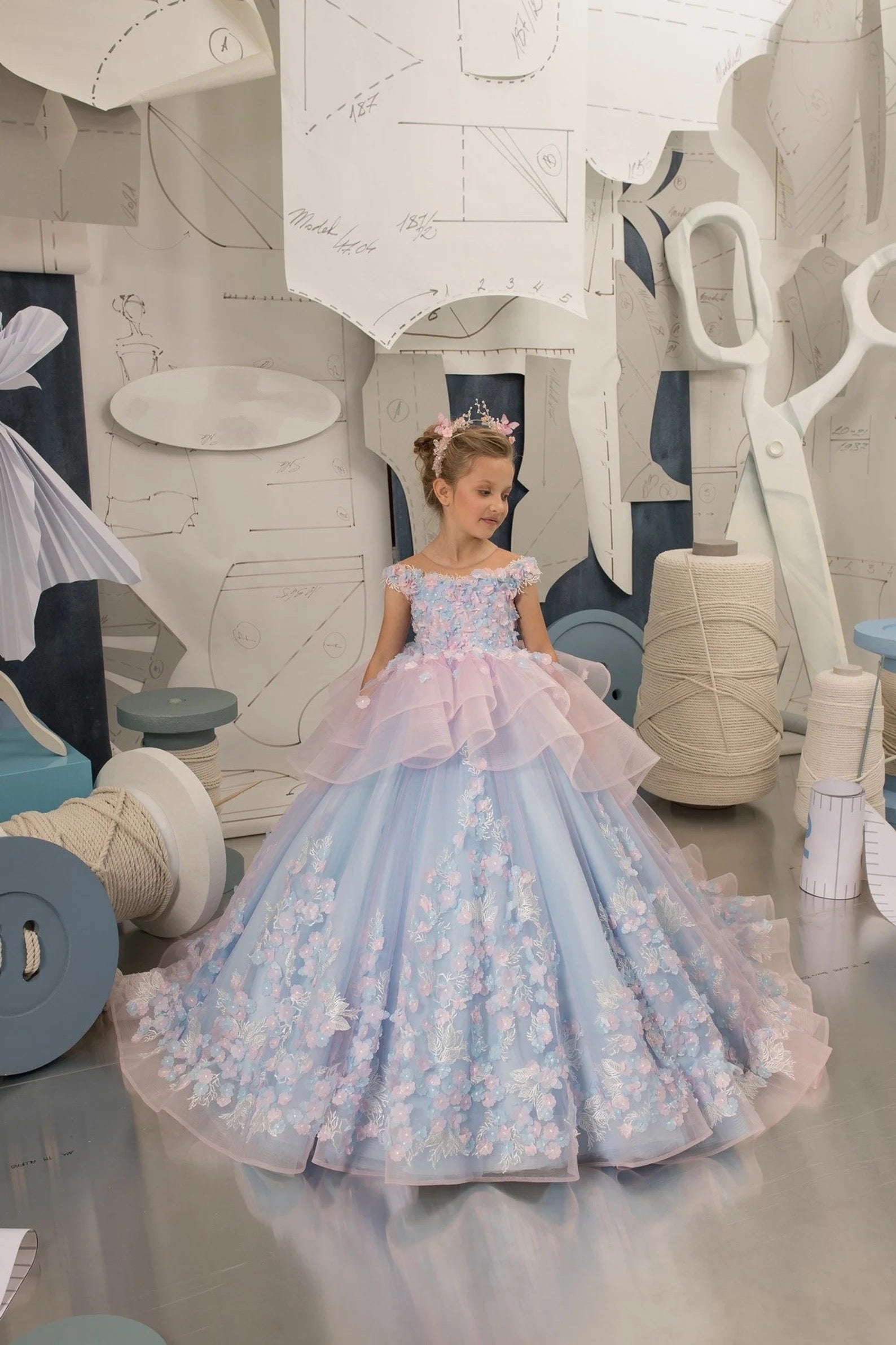Girls Custom Couture Wedding Flower Girl Party 3D Floral Gown With Train